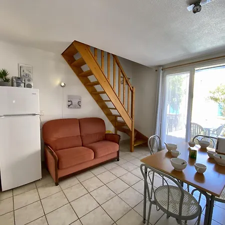 Charmante T2 Mezzanine Avec Piscine Et Parking, A 15 Min De La - 5 Pers. - Fr-1-795-35 Villa