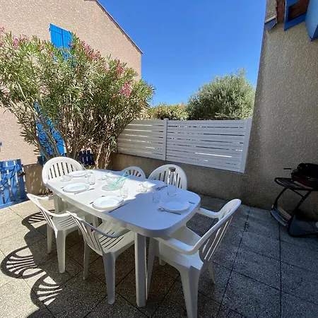 Villa Charmante T2 Mezzanine Avec Piscine Et Parking, A 15 Min De La - 5 Pers. - Fr-1-795-35